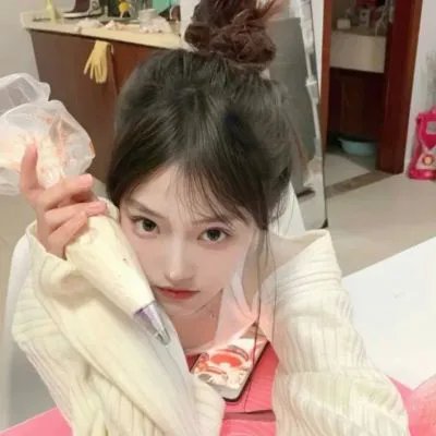踉跄女孩